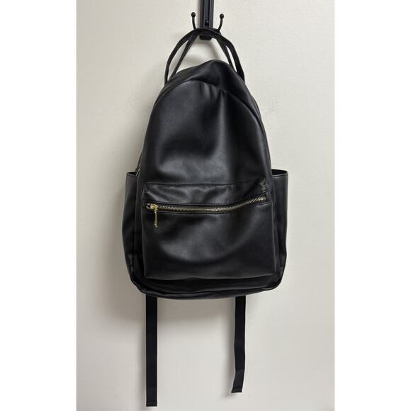 Vegan Leather Backpack Black Classic Sleek - Picture 1 of 4